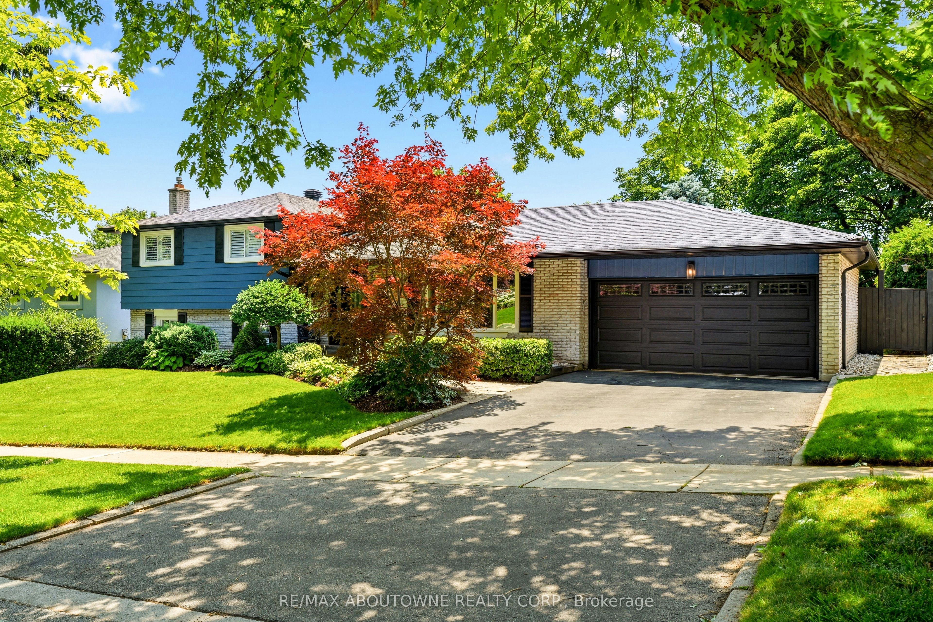 1281 Lakeview Drive, Oakville, ON, L6H 2N1