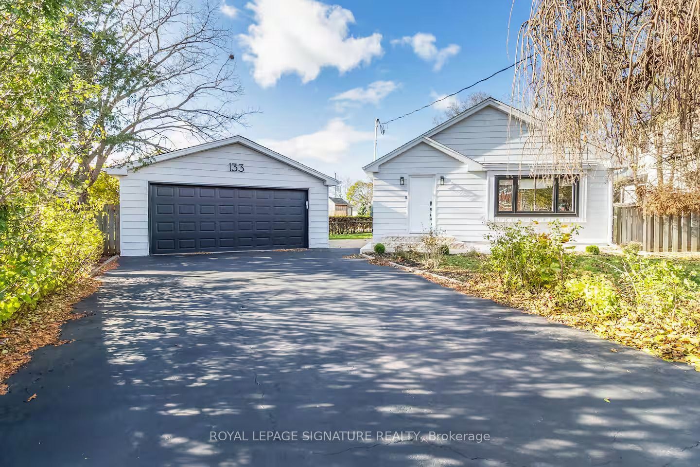 133 Inglewood Drive, Oakville, ON, L6K 1W8