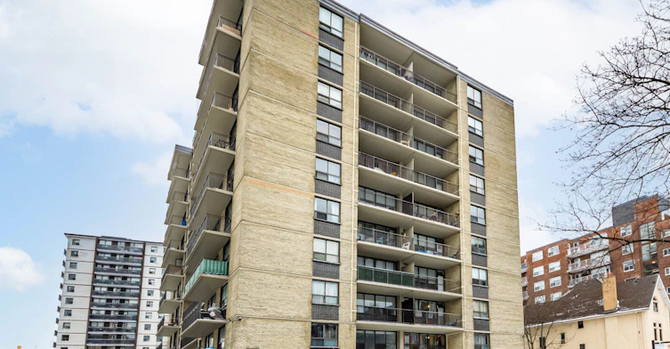 S0803-115 Tyndall Avenue, Toronto, ON, M6K 2G3