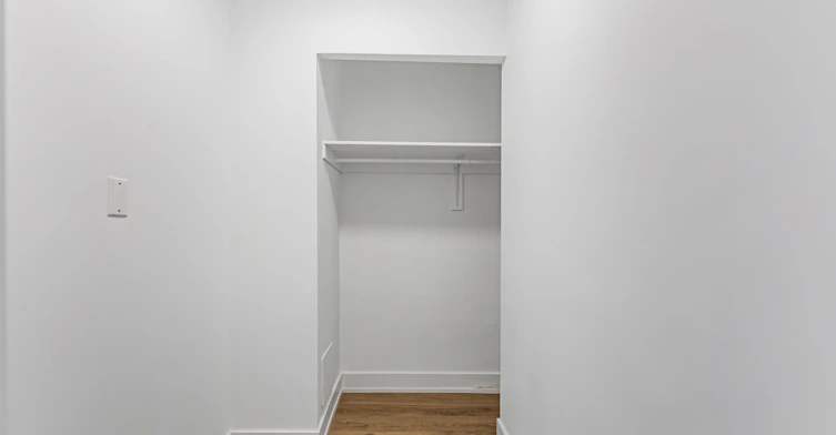 S0803-115 Tyndall Avenue, Toronto, ON, M6K 2G3 - 11