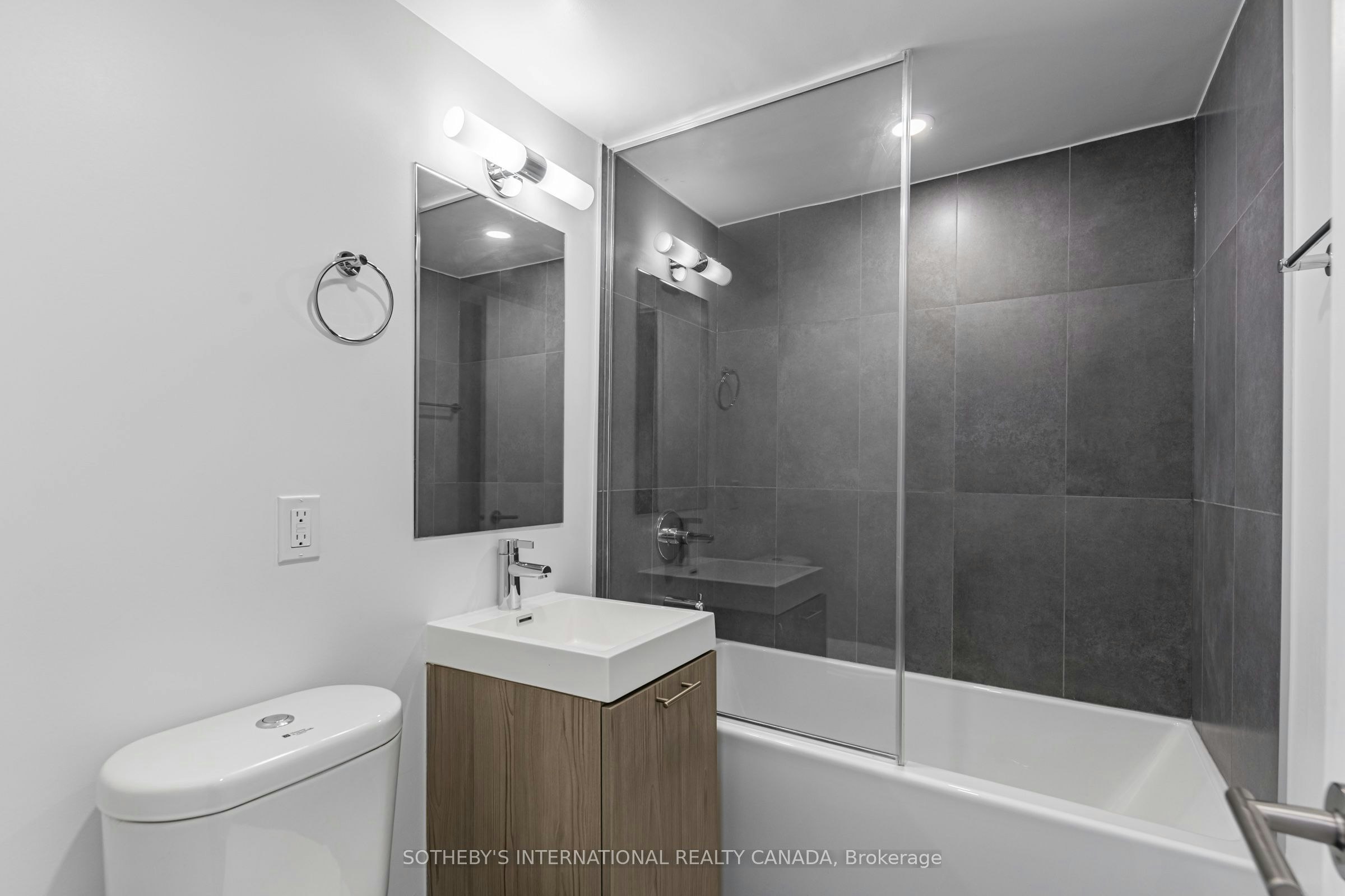 S0803-115 Tyndall Avenue, Toronto, ON, M6K 2G3 - 12