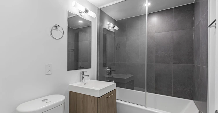 S0803-115 Tyndall Avenue, Toronto, ON, M6K 2G3 - 12