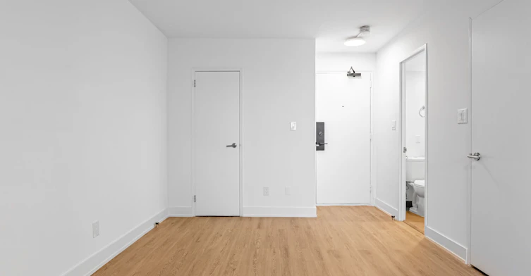 S0803-115 Tyndall Avenue, Toronto, ON, M6K 2G3 - 8