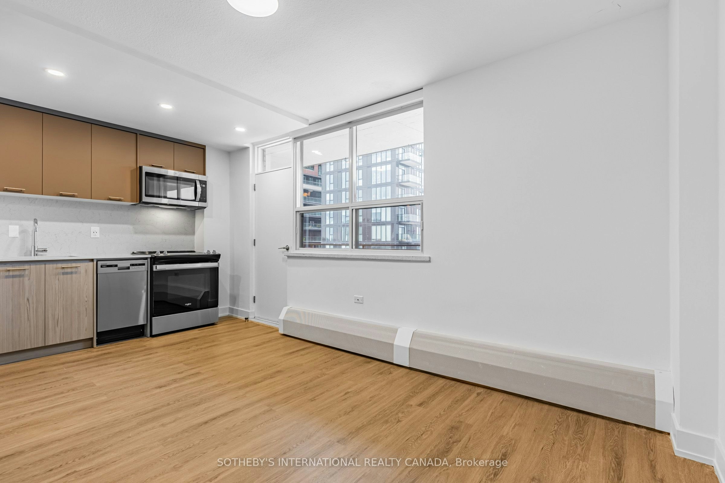 S0803-115 Tyndall Avenue, Toronto, ON, M6K 2G3 - 6