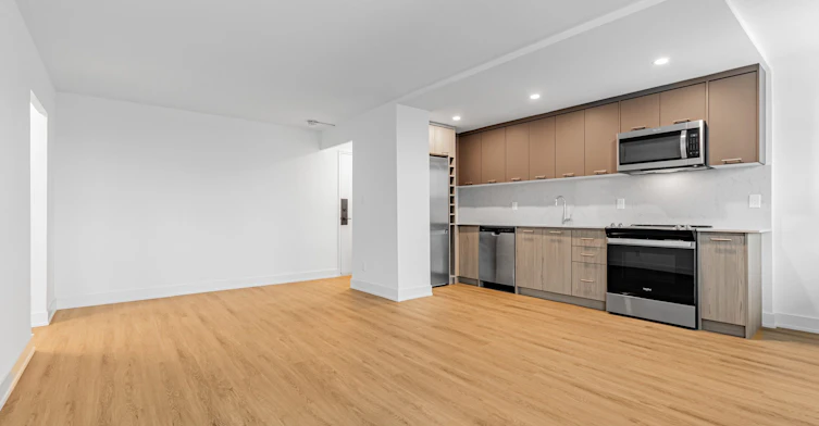 N0107-135 Tyndall Avenue, Toronto, ON, M6K 2G3 - 7
