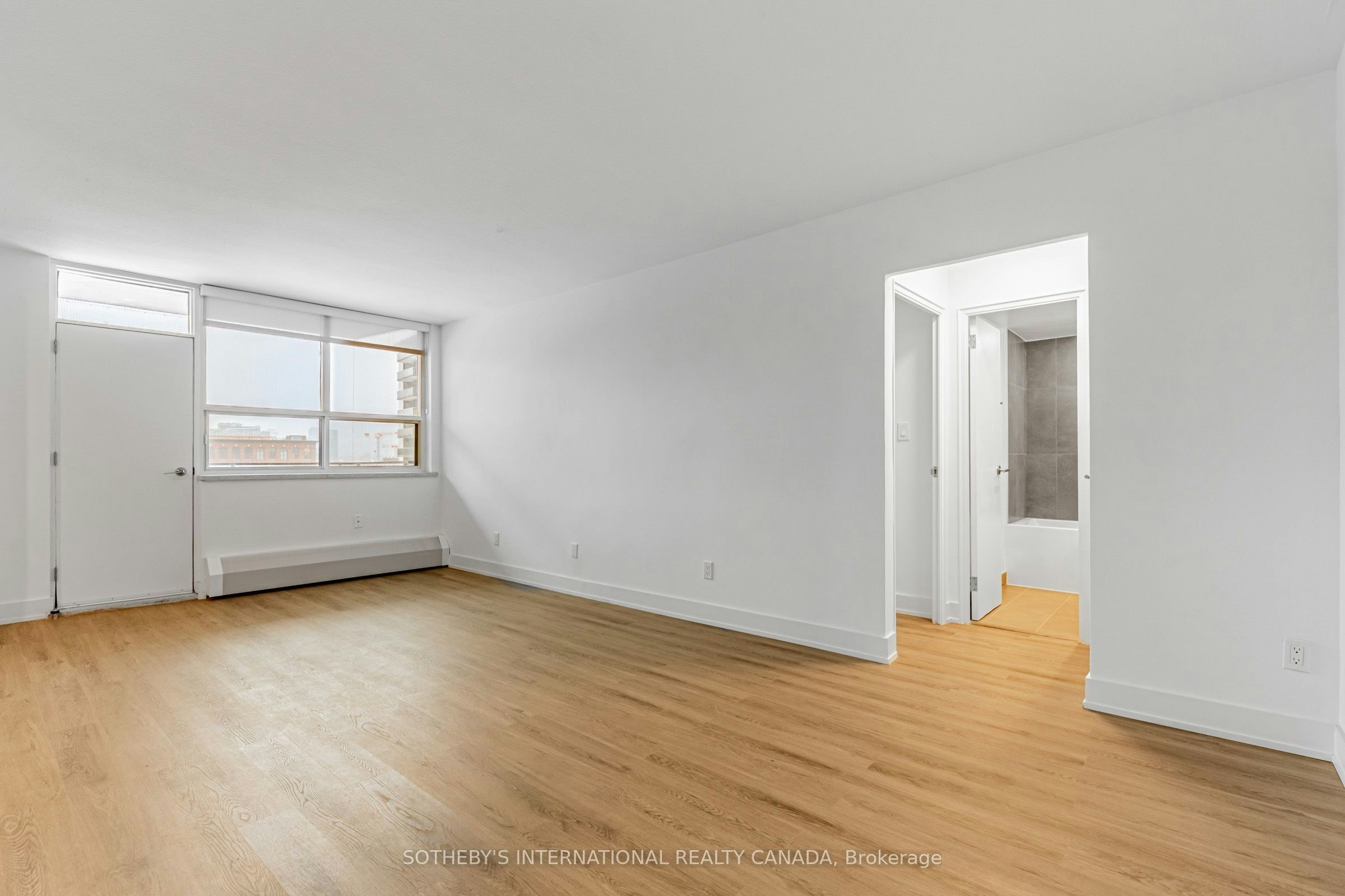 N0107-135 Tyndall Avenue, Toronto, ON, M6K 2G3 - 10
