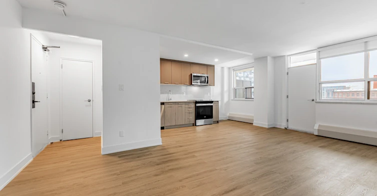 N0107-135 Tyndall Avenue, Toronto, ON, M6K 2G3 - 4