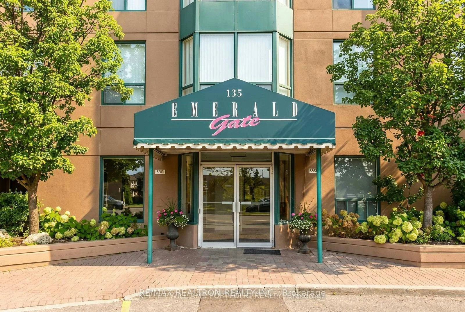 2015-135 Hillcrest Avenue, Mississauga, ON, L5B 4B1 - 32