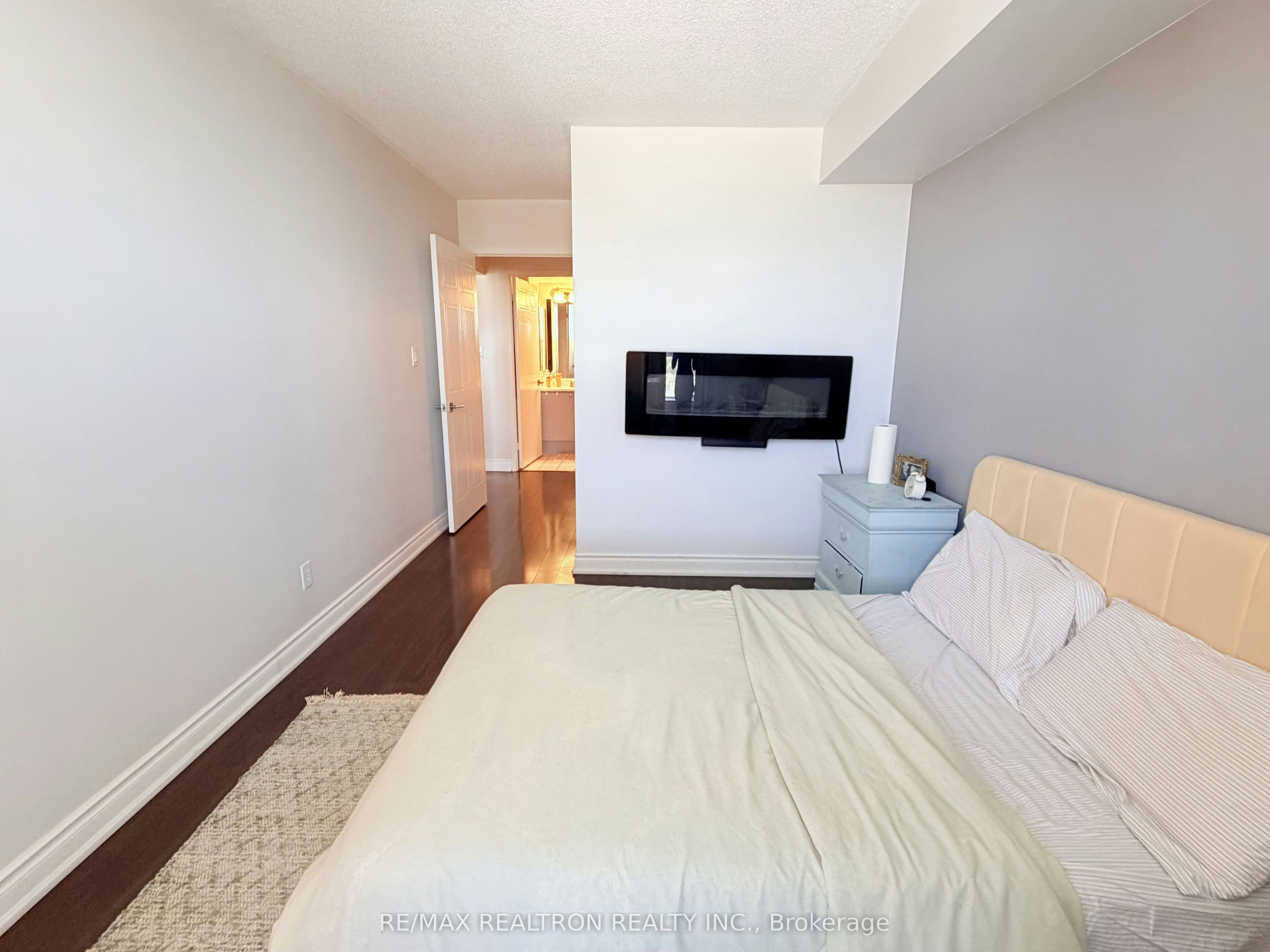 2015-135 Hillcrest Avenue, Mississauga, ON, L5B 4B1 - 21