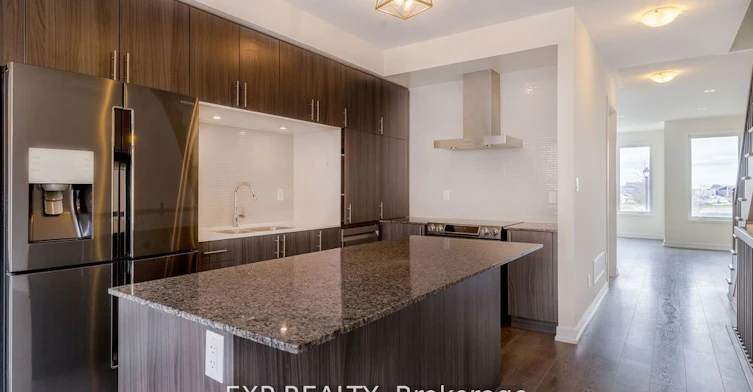 199 Sabina Drive, Oakville, ON, L6H 0W3 - 13