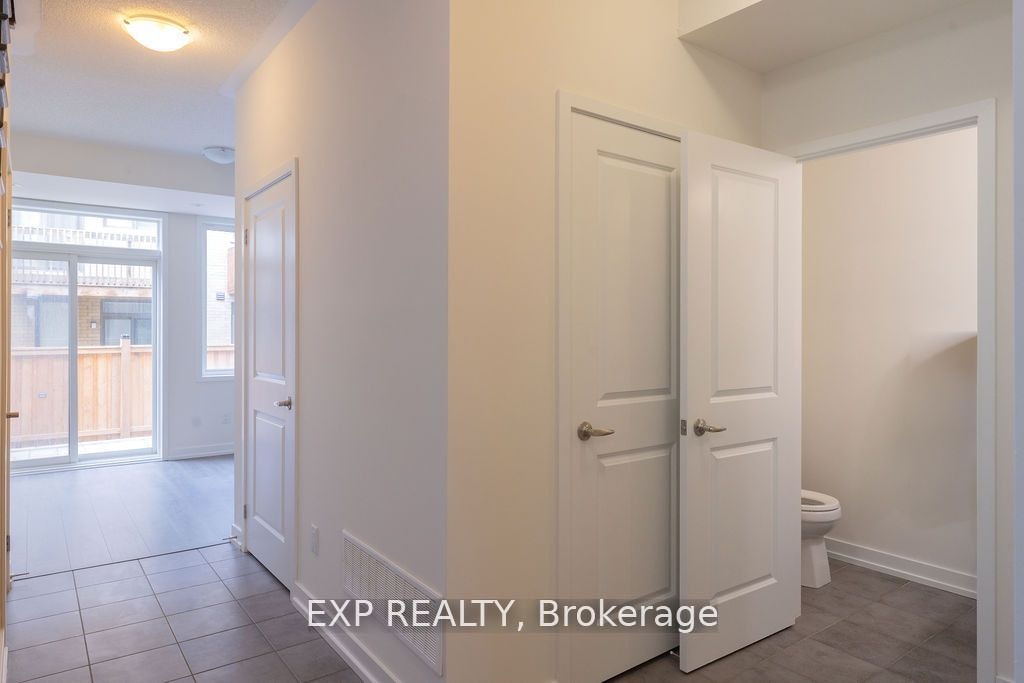 199 Sabina Drive, Oakville, ON, L6H 0W3 - 20