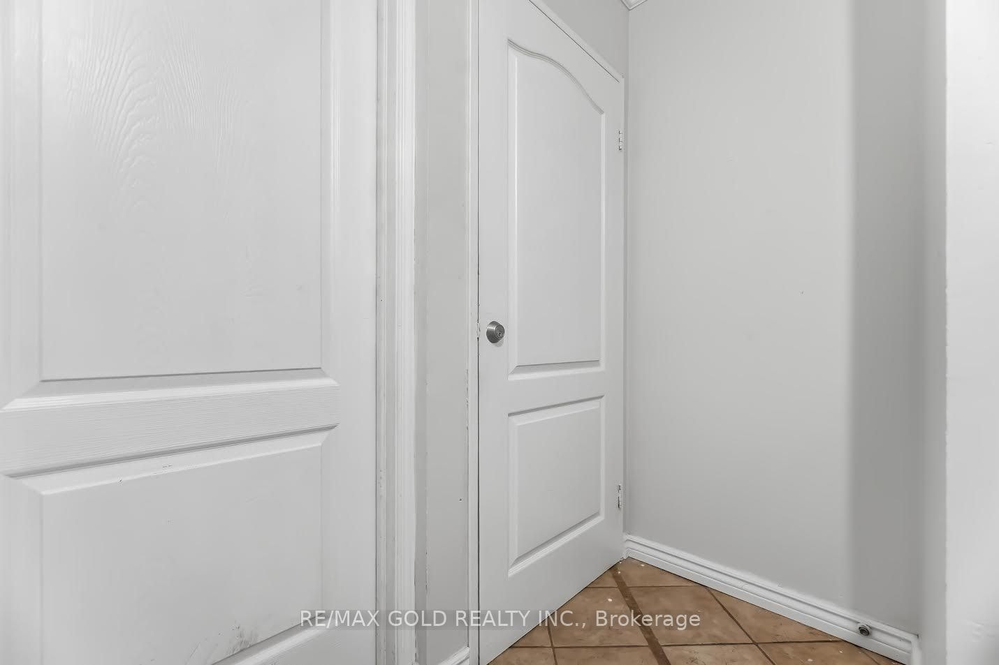 178-180 Mississauga Valley Boulevard, Mississauga, ON, L5A 3M2 - 25