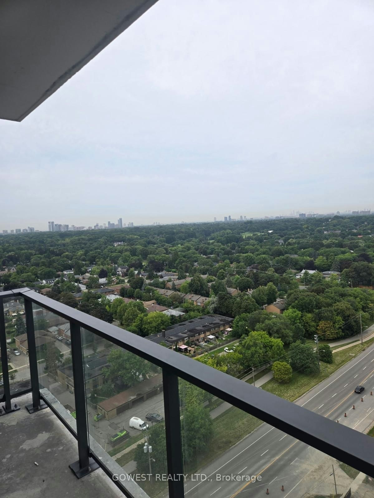 2001-4010 Eglinton Avenue W, Toronto, ON, M9A 0G5 - 9