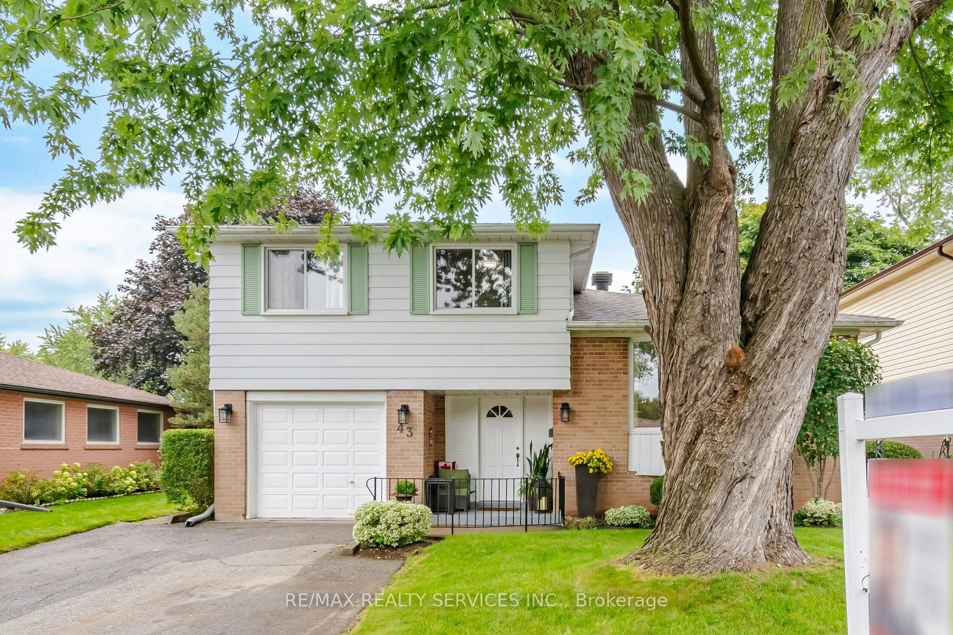 43 Melville Crescent, Brampton, ON, L6W 2S3