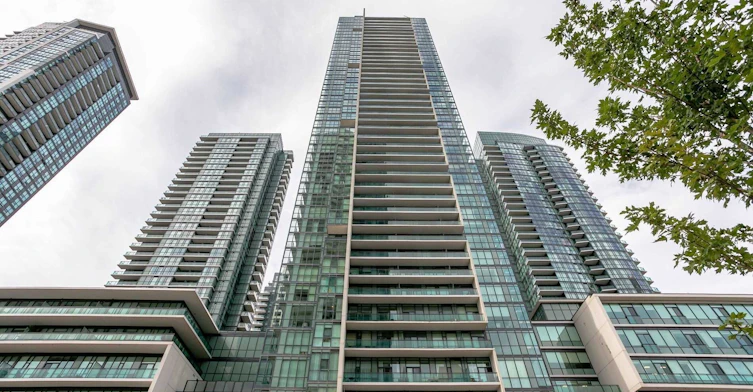3604-4070 Confederation Parkway, Mississauga, ON, L5B 0E9