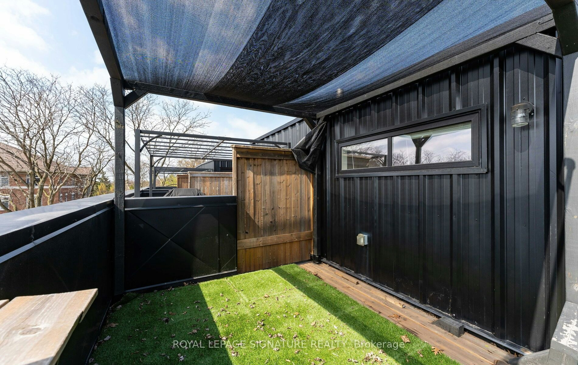 23-405 Plains Road E, Burlington, ON, L7T 2C9 - 37