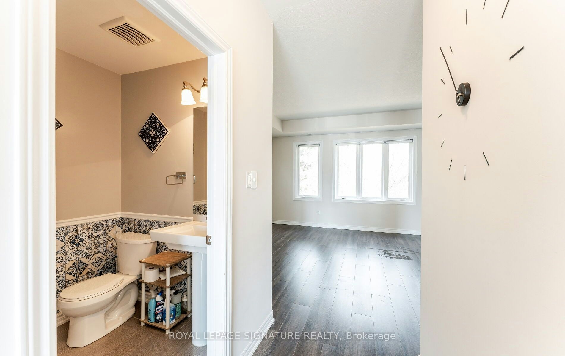 23-405 Plains Road E, Burlington, ON, L7T 2C9 - 12