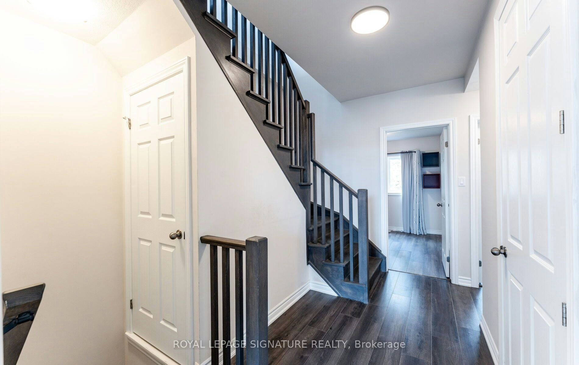 23-405 Plains Road E, Burlington, ON, L7T 2C9 - 18