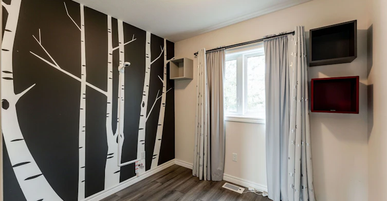 23-405 Plains Road E, Burlington, ON, L7T 2C9 - 24