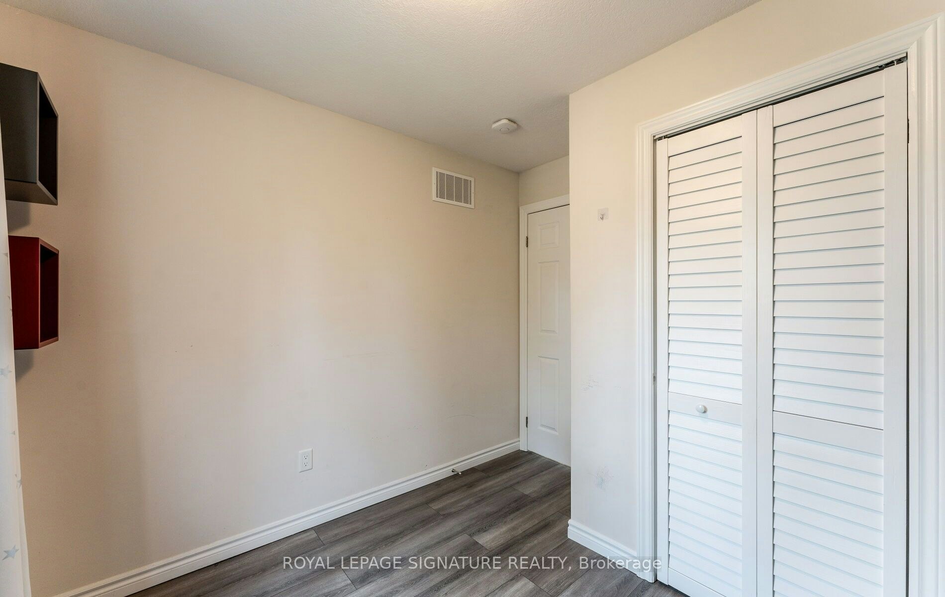 23-405 Plains Road E, Burlington, ON, L7T 2C9 - 25