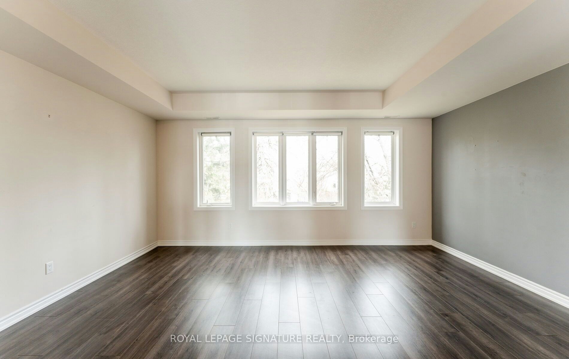 23-405 Plains Road E, Burlington, ON, L7T 2C9 - 14