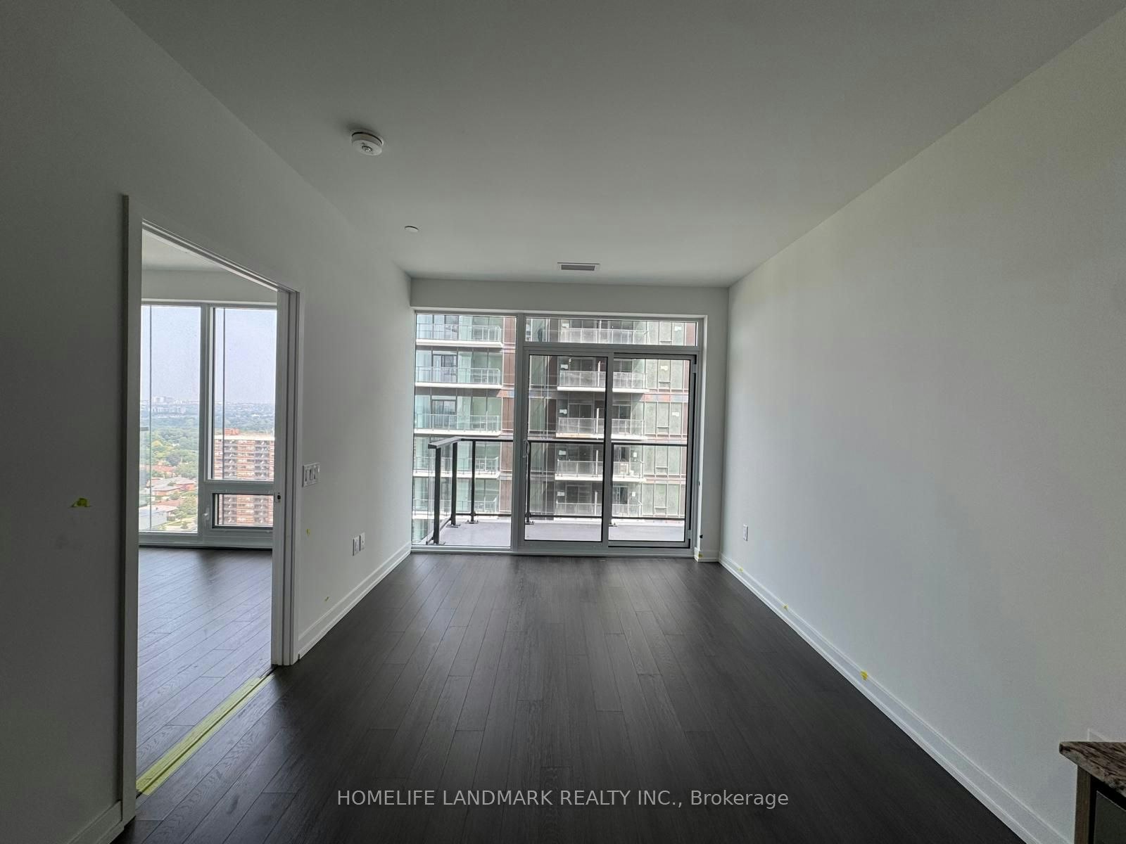 1805-4010 Eglinton Avenue W, Toronto, ON, M9A 0G5 - 2