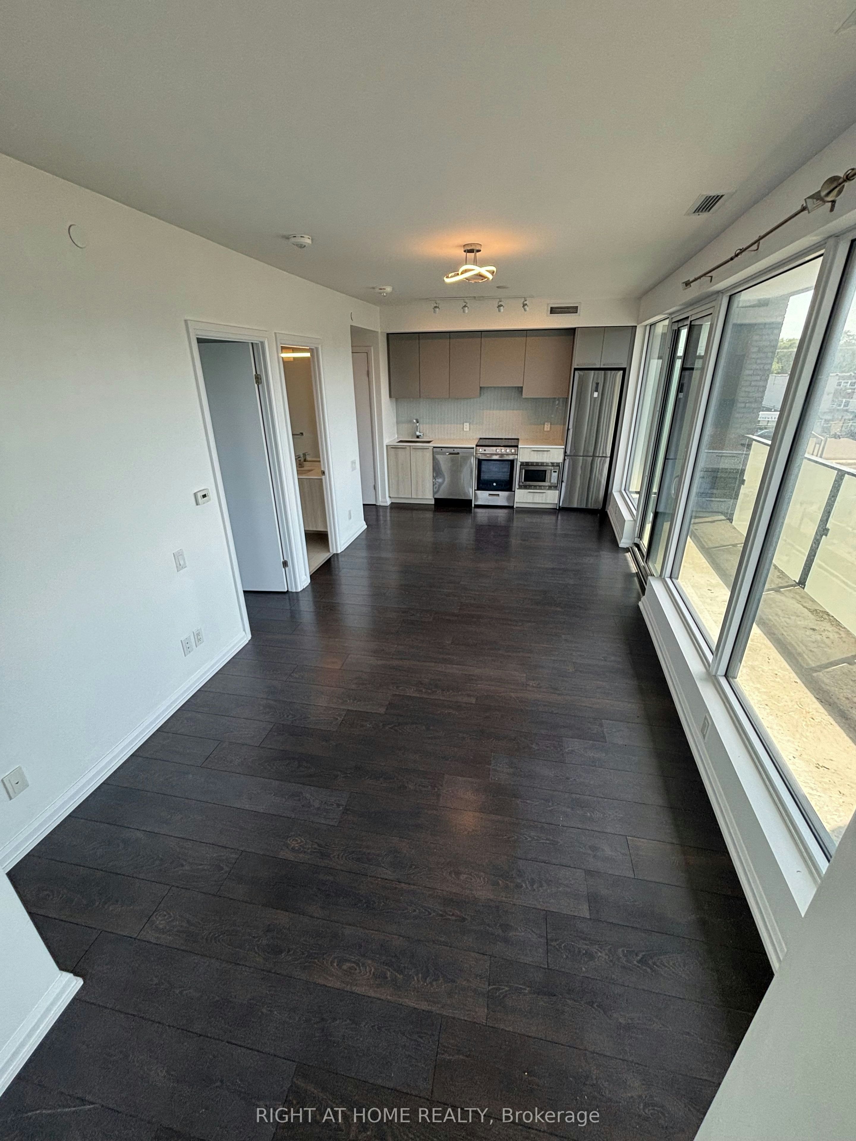 317-4208 Dundas Street W, Toronto, ON, M8X 1Y6 - 5