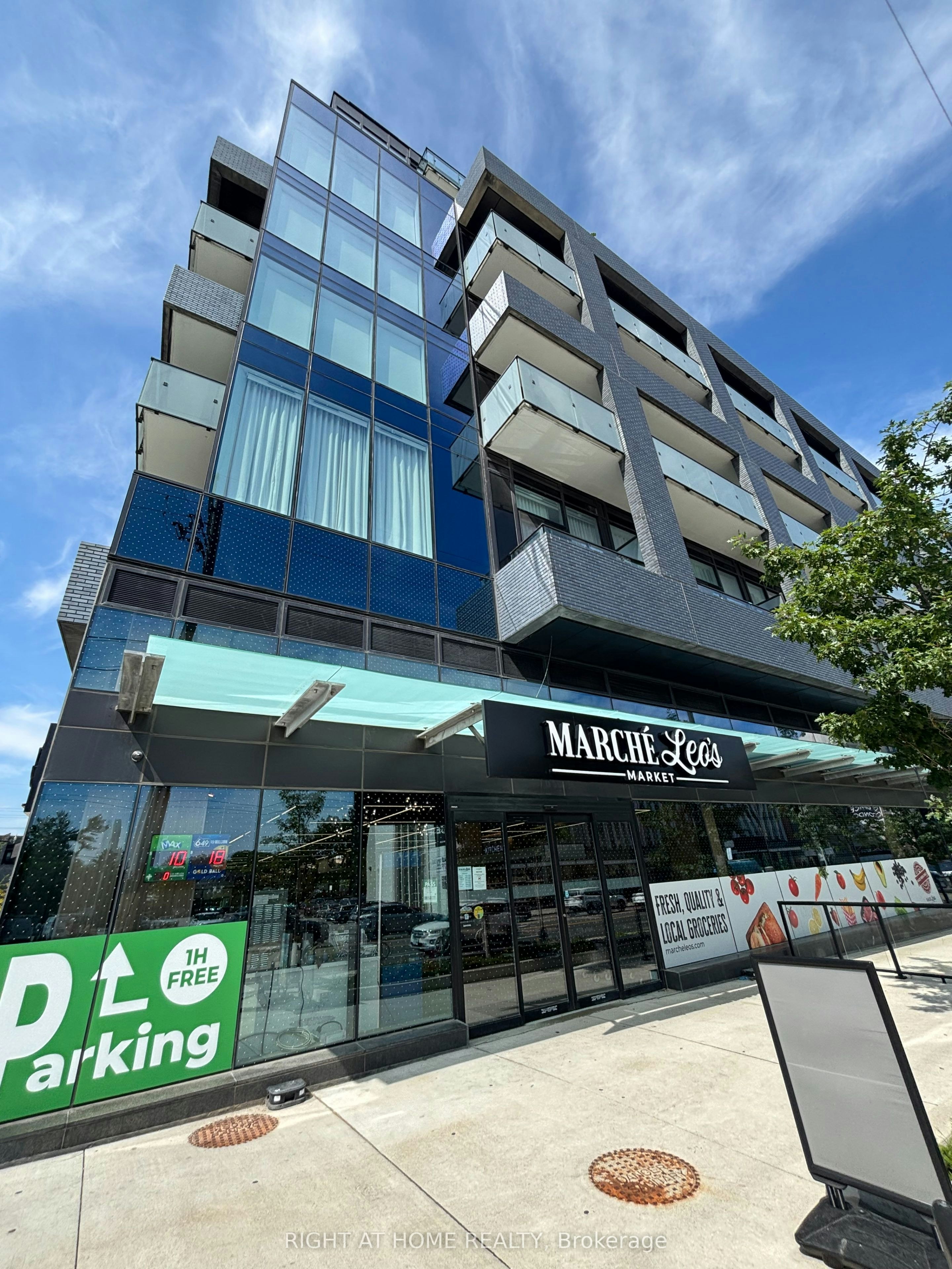 317-4208 Dundas Street W, Toronto, ON, M8X 1Y6 - 18