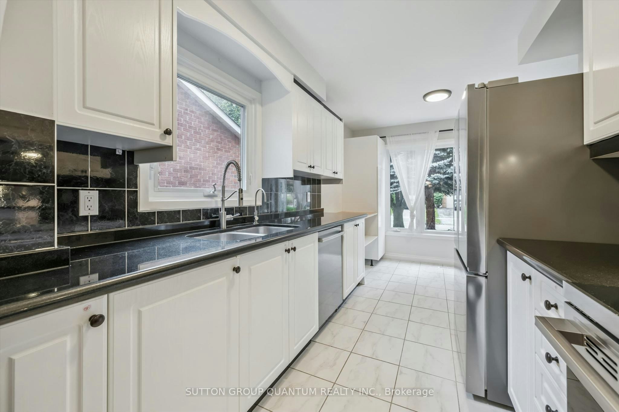 157 Riverview Street, Oakville, ON, L6L 5S2 - 9