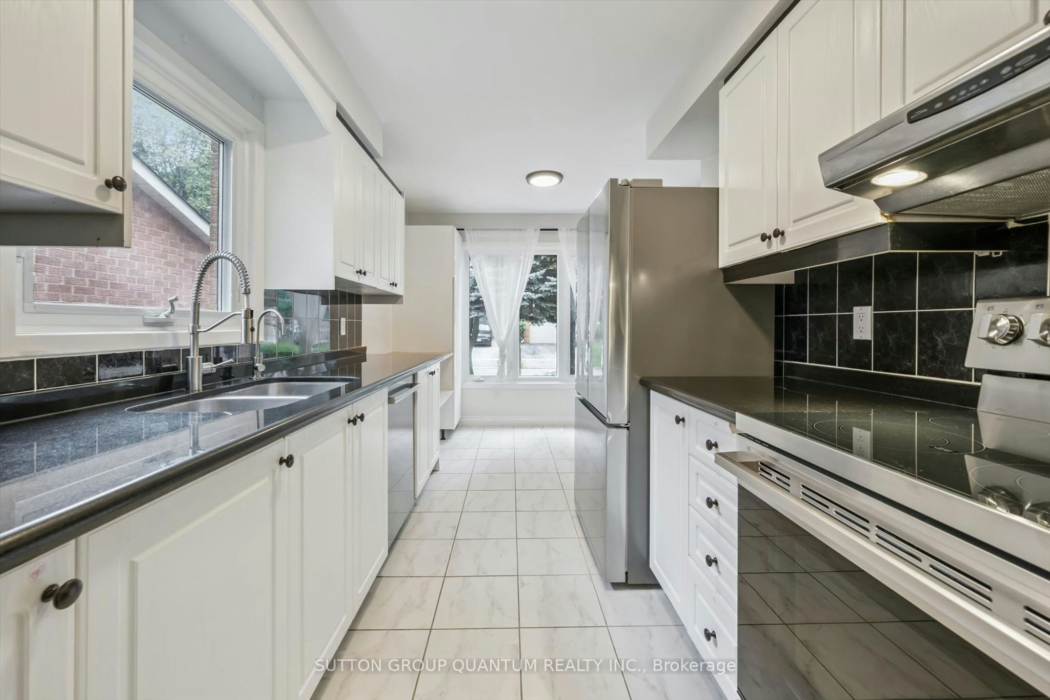 157 Riverview Street, Oakville, ON, L6L 5S2 - 8