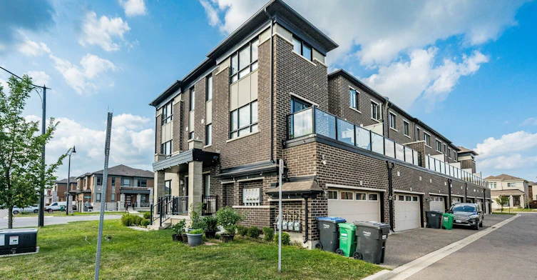 507 Remembrance Road, Brampton, ON, L7A 5E6 - 2
