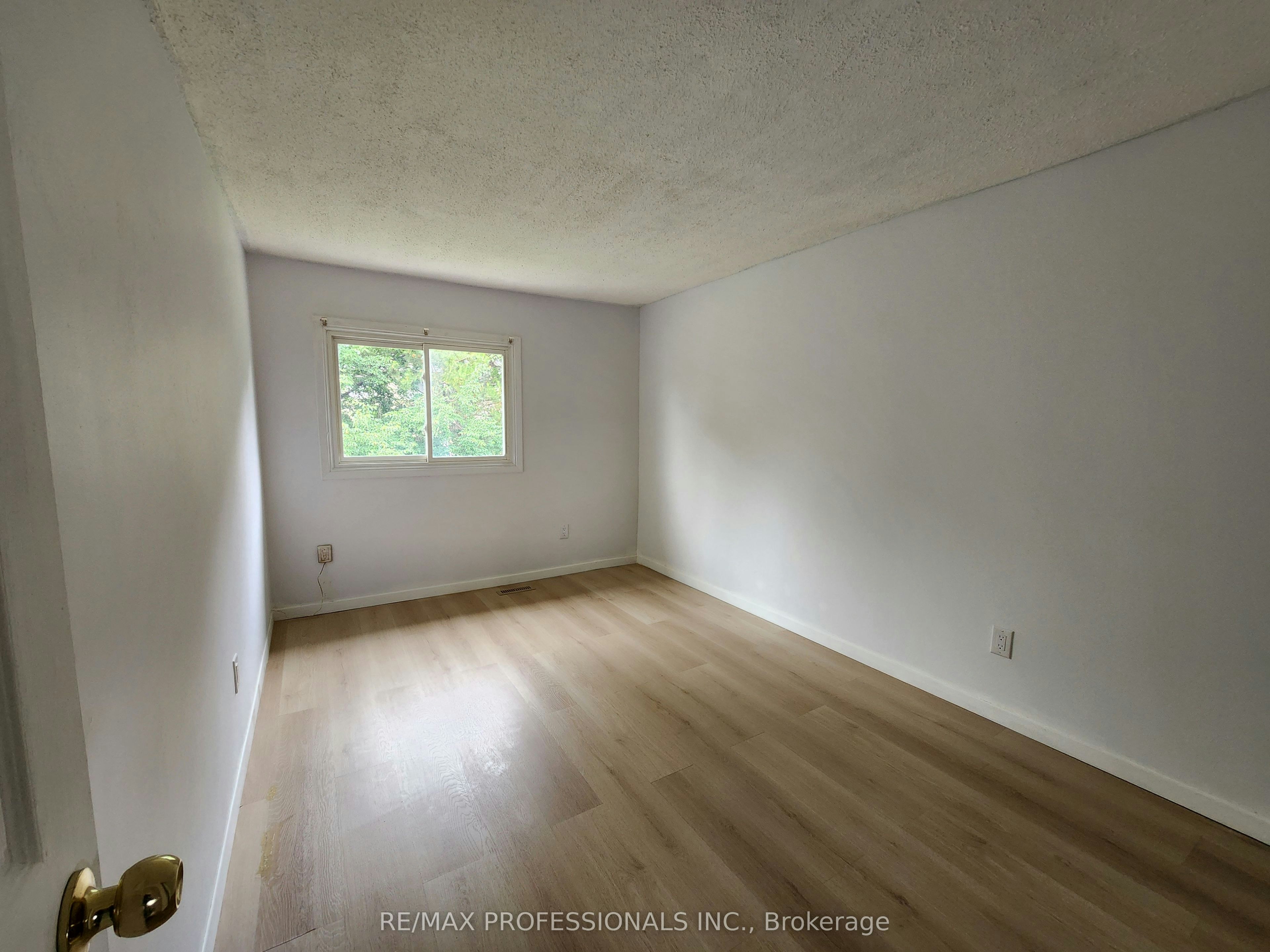 31 UPPER-3079 Fifth Line W, Mississauga, ON, L5L 3T1 - 20
