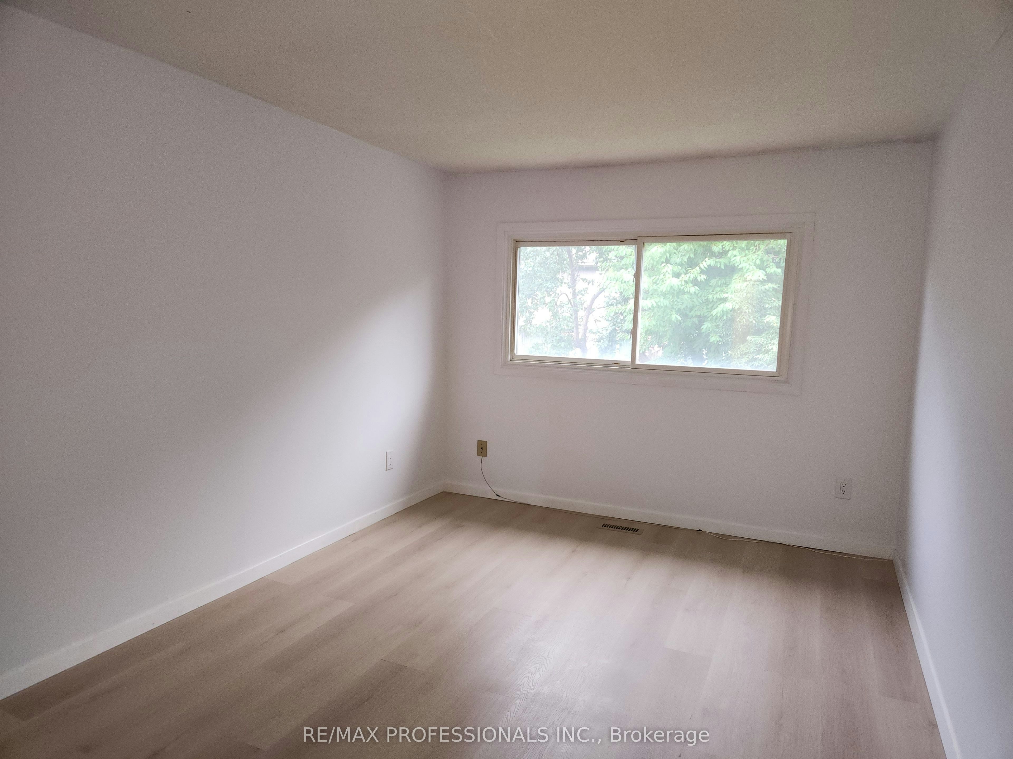 31 UPPER-3079 Fifth Line W, Mississauga, ON, L5L 3T1 - 18