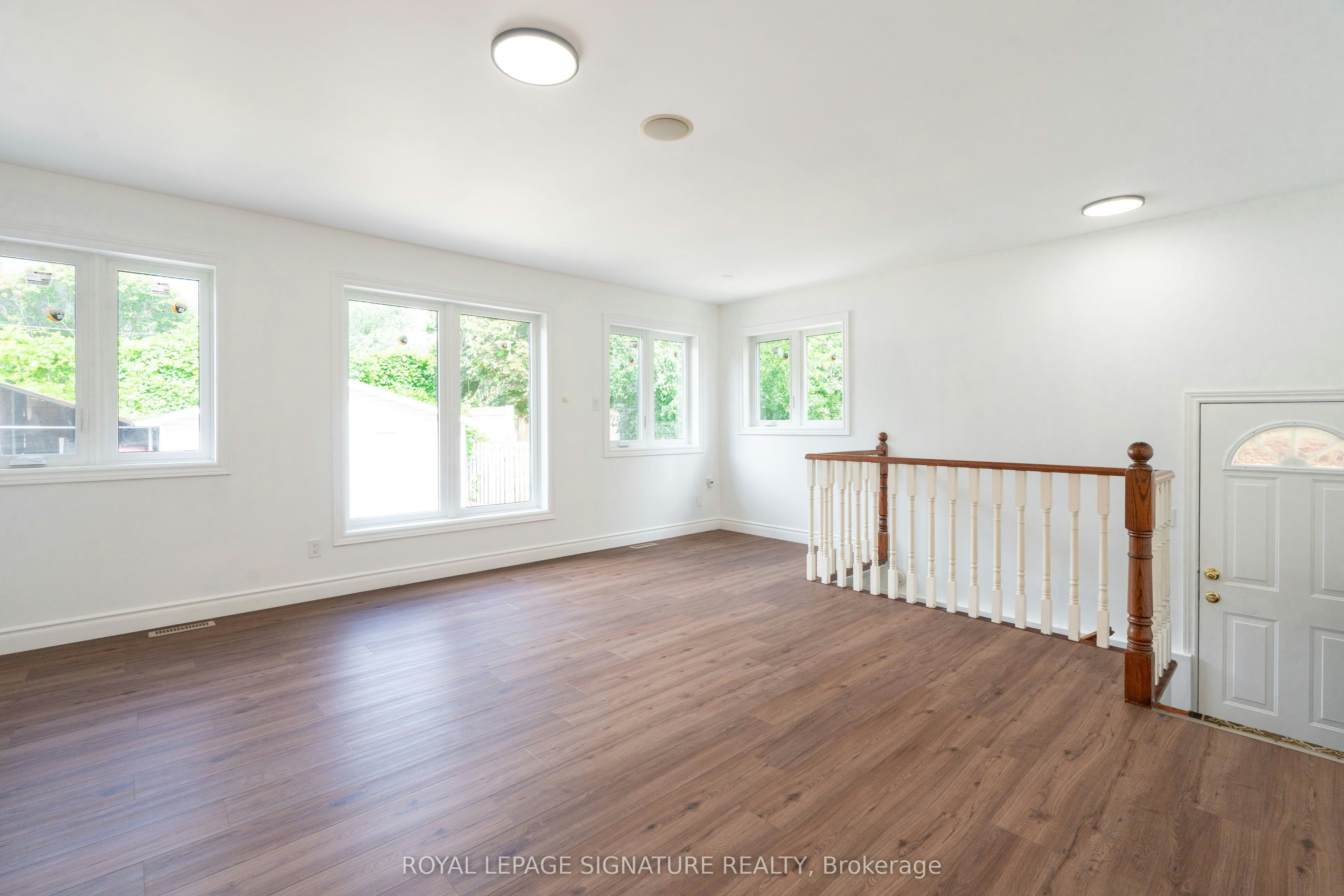 674 Abana Road, Mississauga, ON, L5A 1H4 - 5