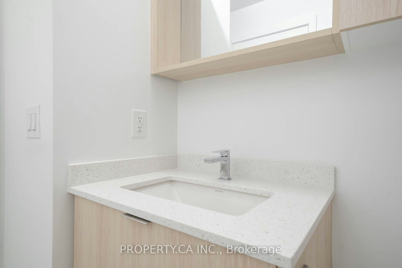 1406-5105 Hurontario Street, Mississauga, ON, L4Z 3X7 - 3