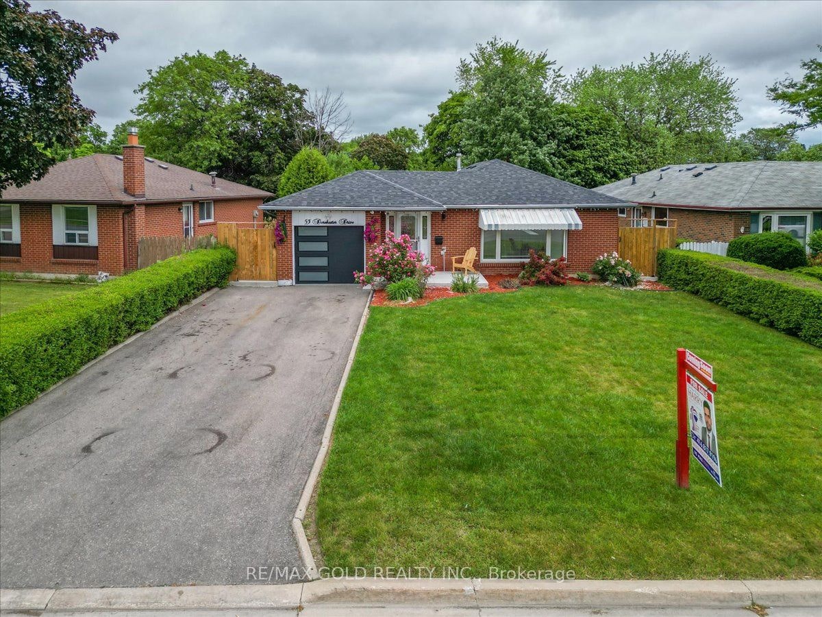 53 Dorchester Drive, Brampton, ON, L6T 3E2