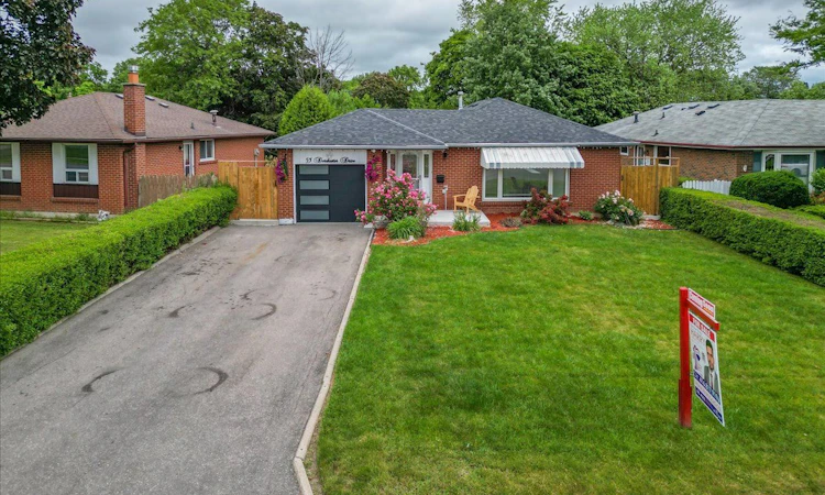 53 Dorchester Drive