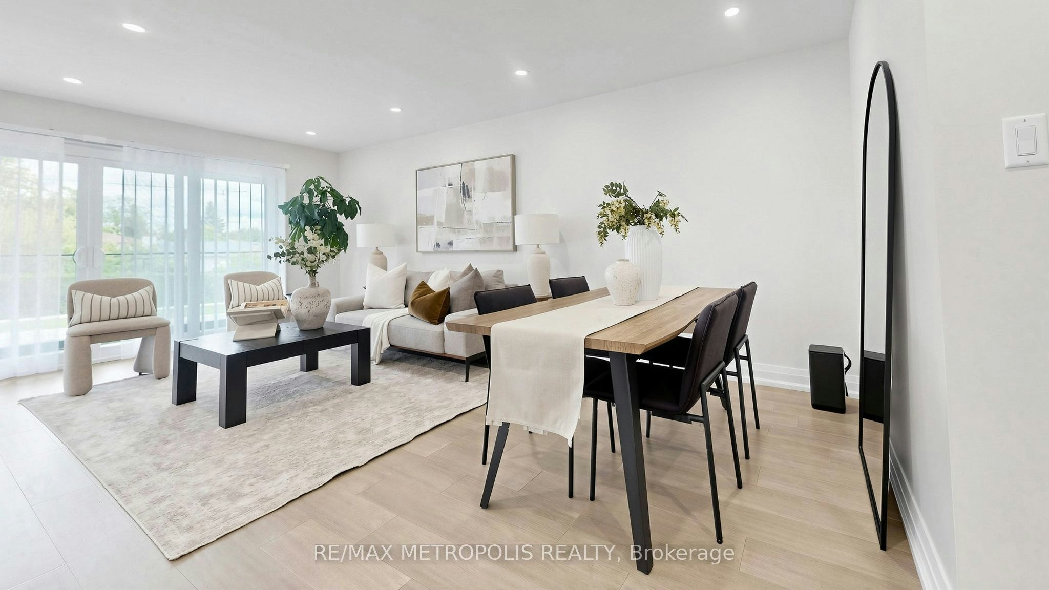Upper-62 Davelayne Road, Toronto, ON, M9M 2A7 - 27