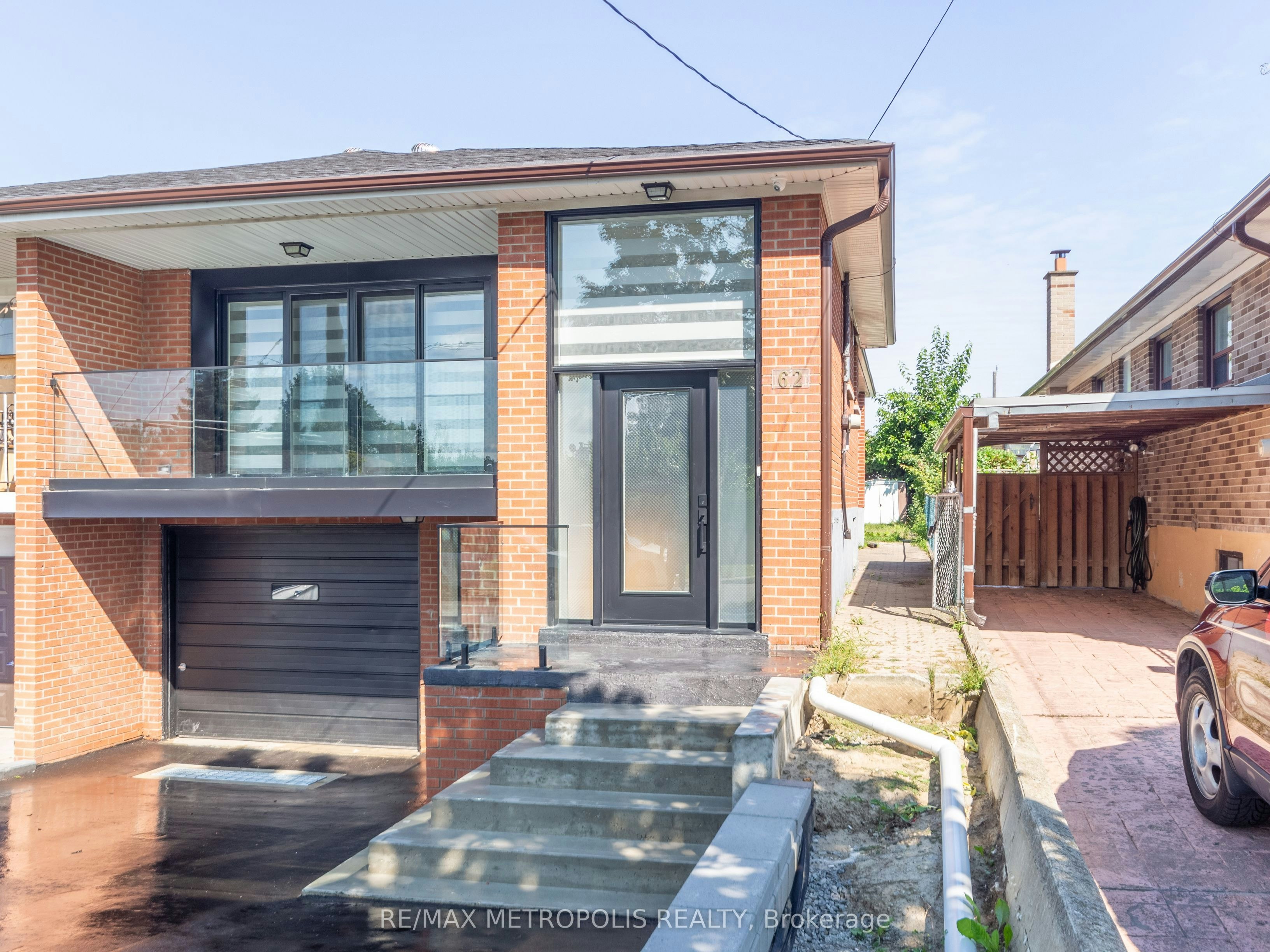 Upper-62 Davelayne Road, Toronto, ON, M9M 2A7 - 7