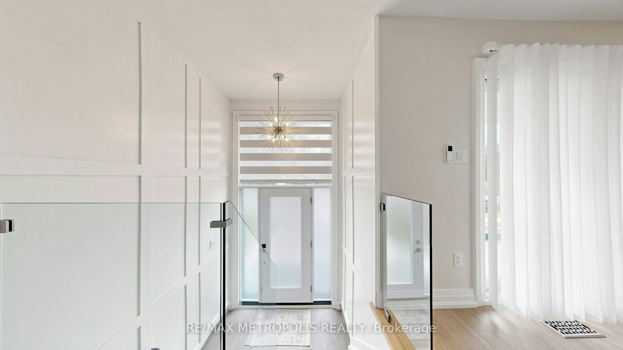 Upper-62 Davelayne Road, Toronto, ON, M9M 2A7 - 13