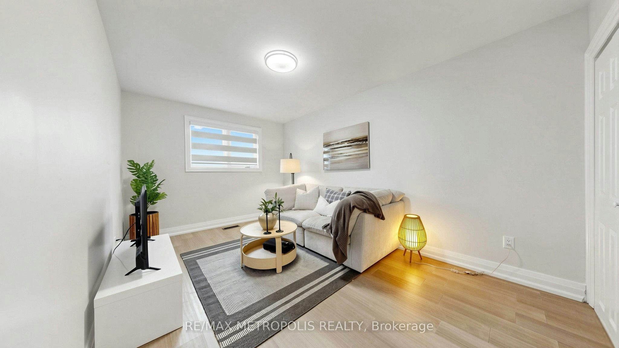 Upper-62 Davelayne Road, Toronto, ON, M9M 2A7 - 33