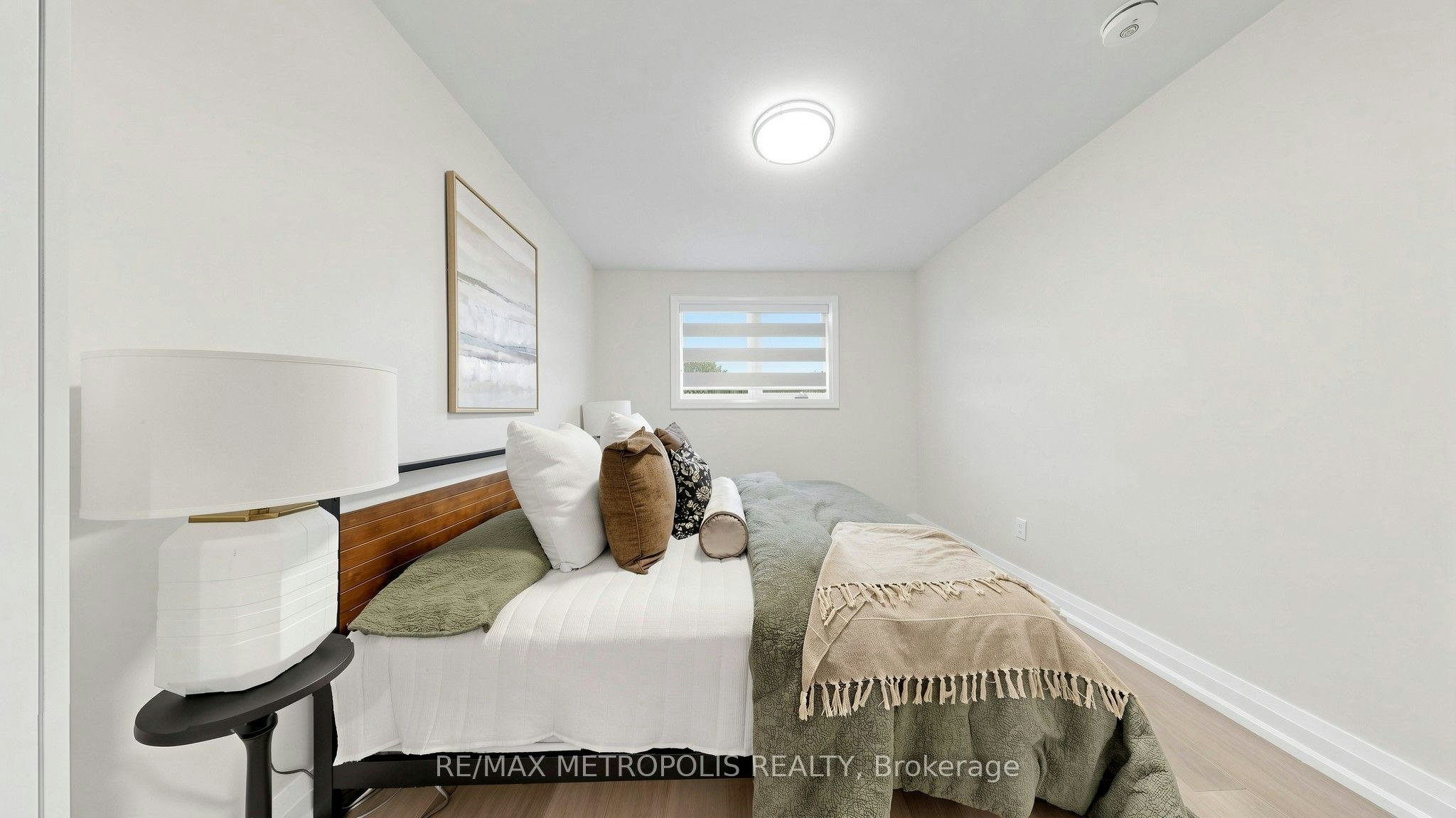 Upper-62 Davelayne Road, Toronto, ON, M9M 2A7 - 30