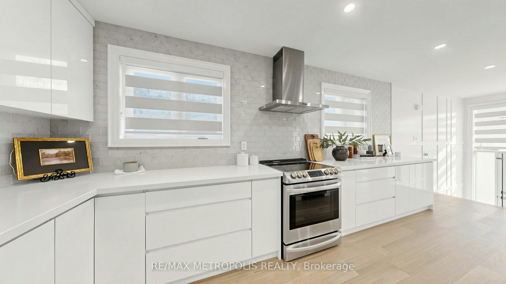 Upper-62 Davelayne Road, Toronto, ON, M9M 2A7 - 19