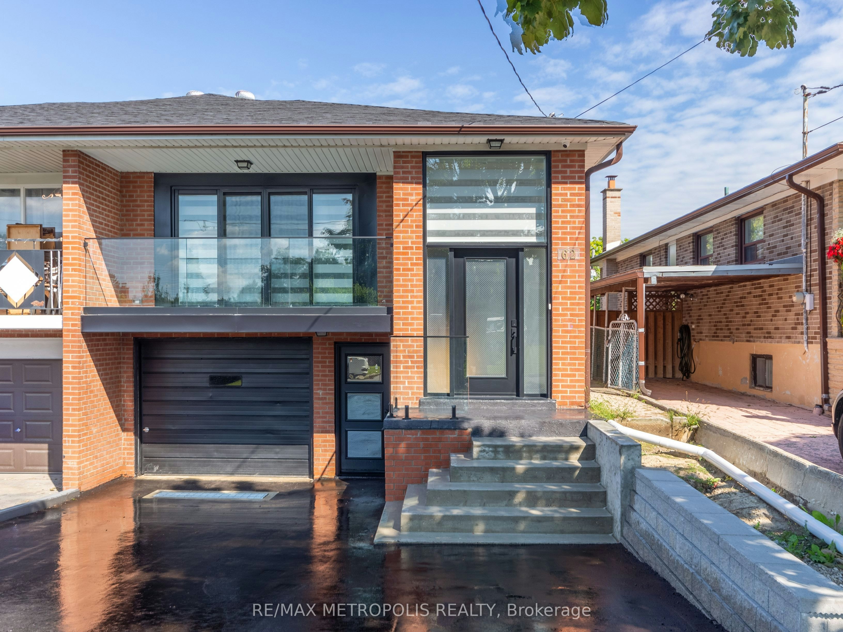 Upper-62 Davelayne Road, Toronto, ON, M9M 2A7 - 2
