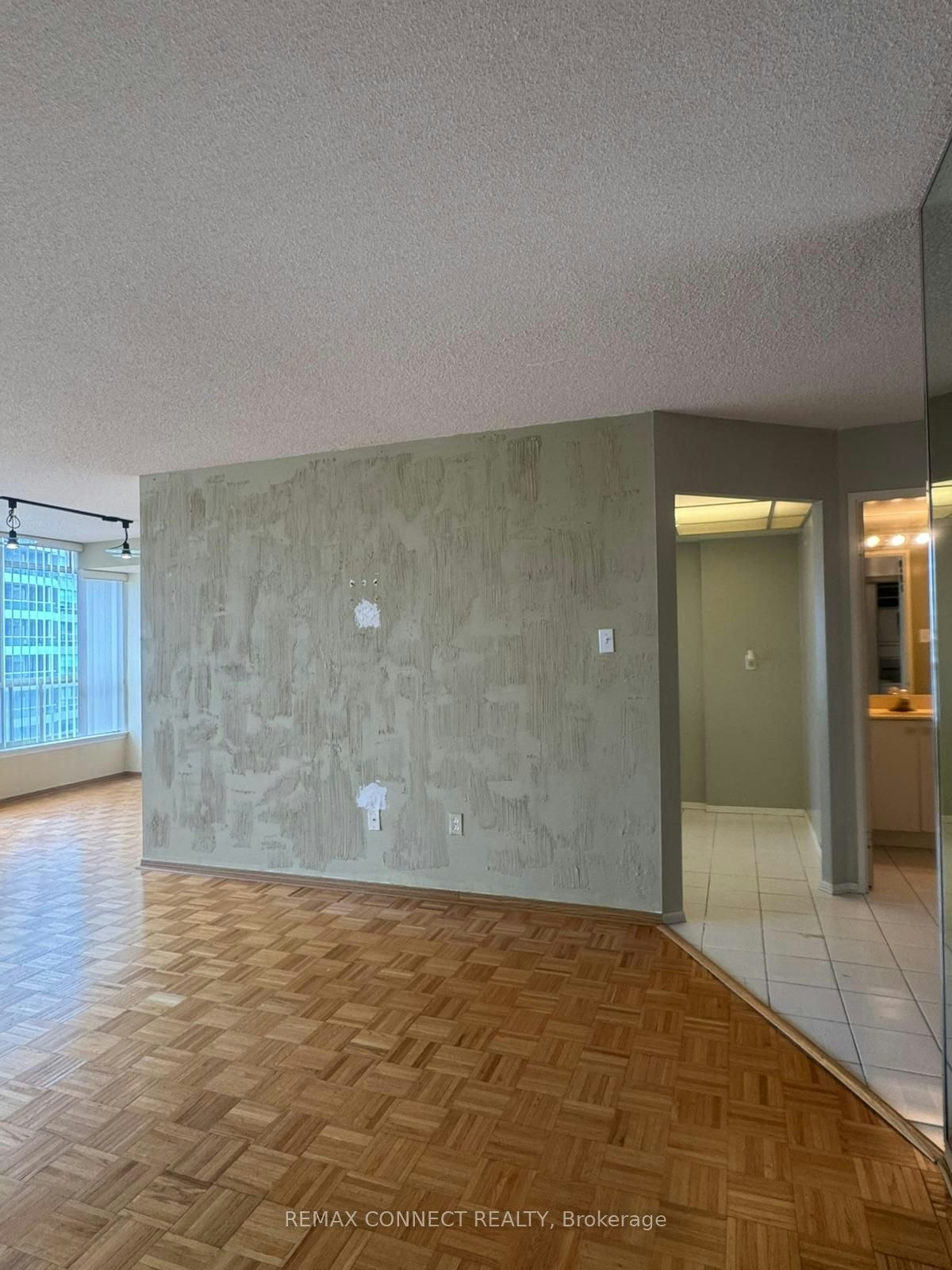 1908-55 Elm Drive W, Mississauga, ON, L5B 3Z3 - 24