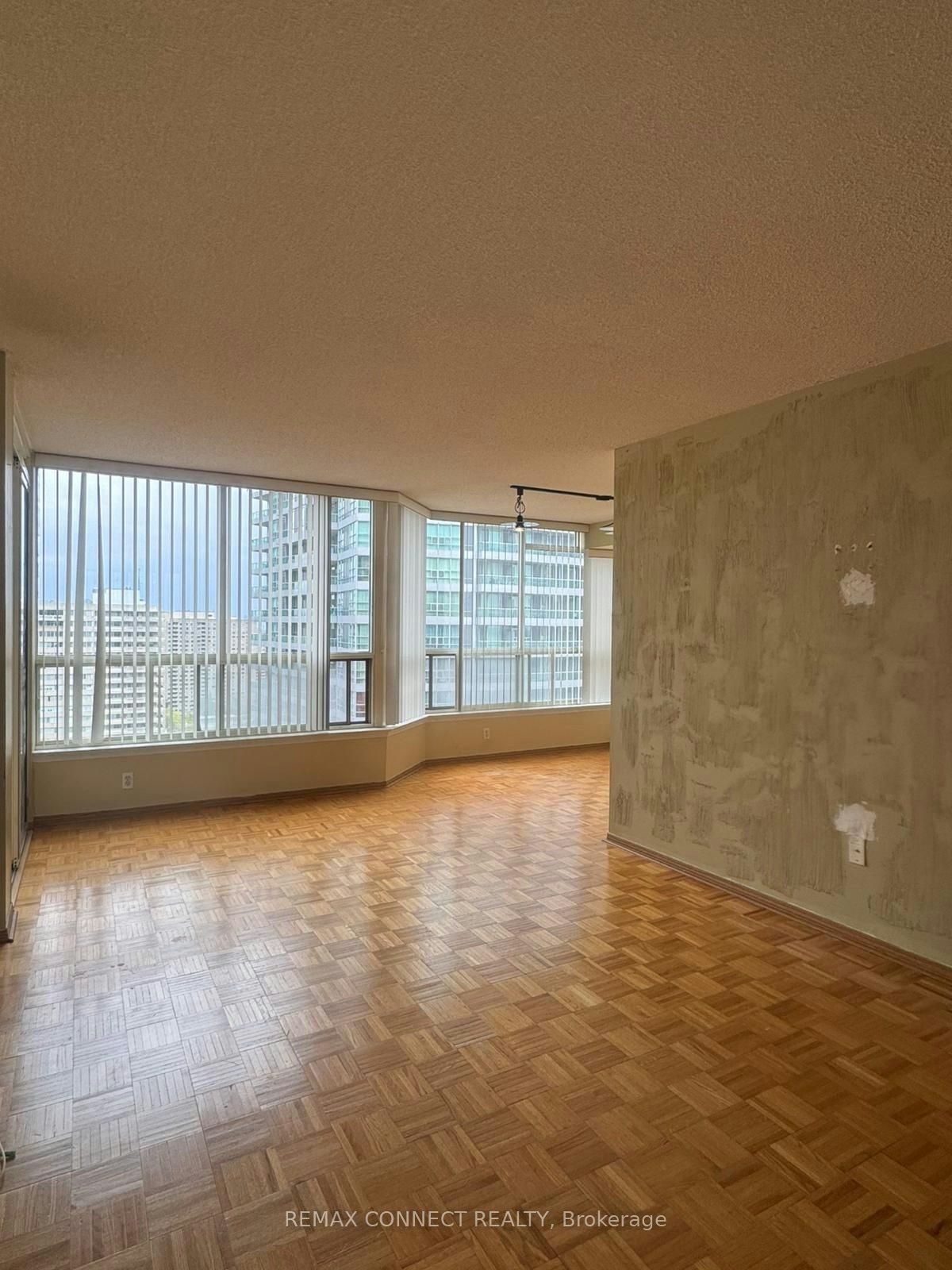 1908-55 Elm Drive W, Mississauga, ON, L5B 3Z3 - 12