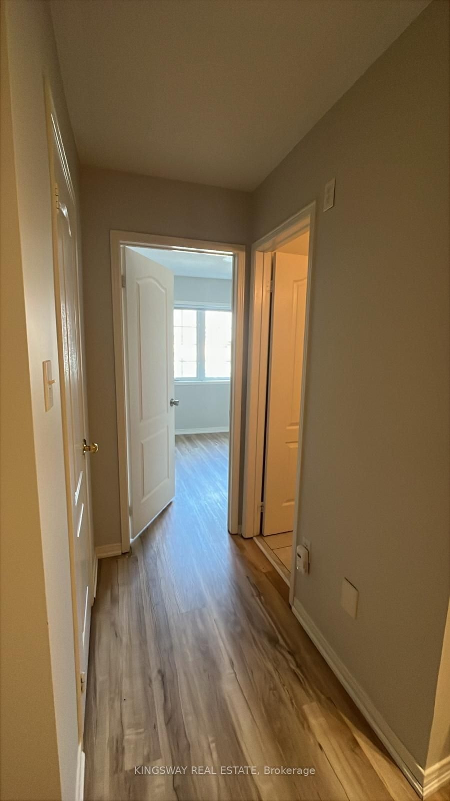 222 (Bdrm 2)-601 Shoreline Drive, Mississauga, ON, L5B 4K3 - 2