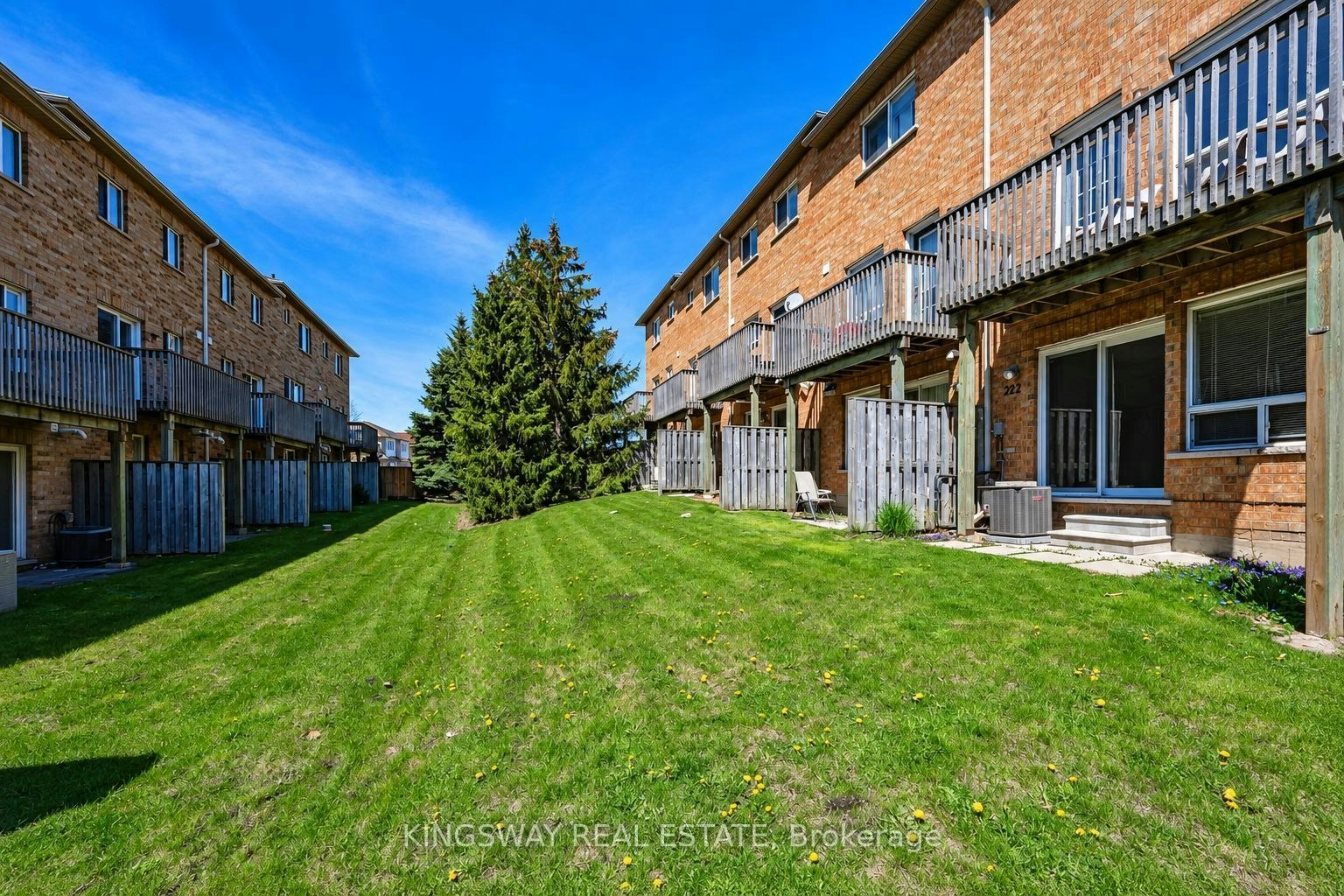 222 (Bdrm 2)-601 Shoreline Drive, Mississauga, ON, L5B 4K3 - 11