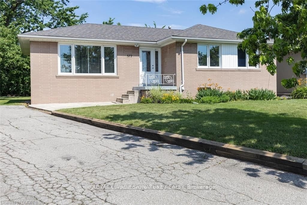 (Basement)-572 Weynway Court, Oakville, ON, L6L 4G7