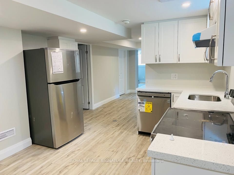 (Basement)-572 Weynway Court, Oakville, ON, L6L 4G7 - 4